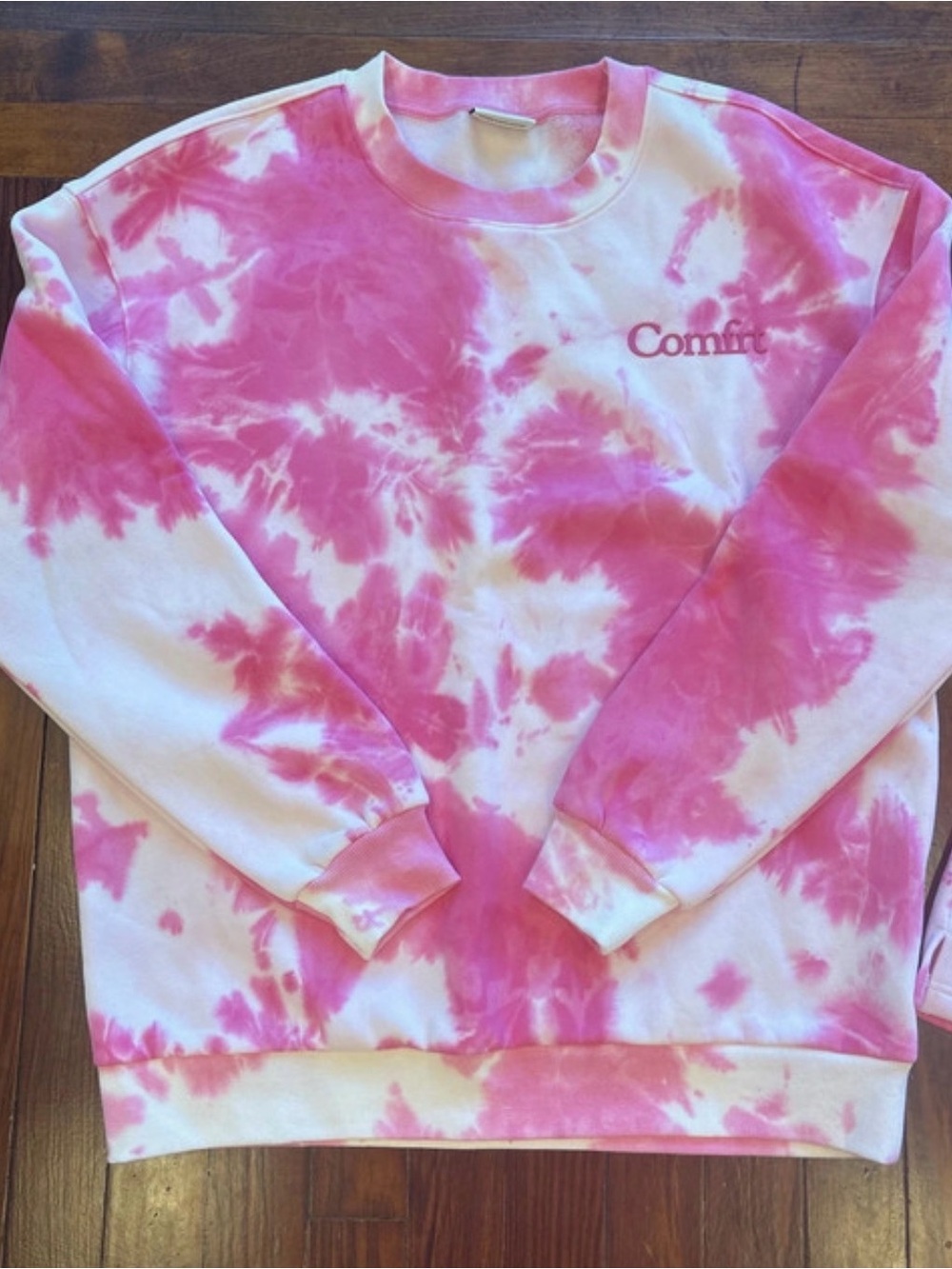 New Comfrt Pink Tie-Dye Crewneck Sweatshirt